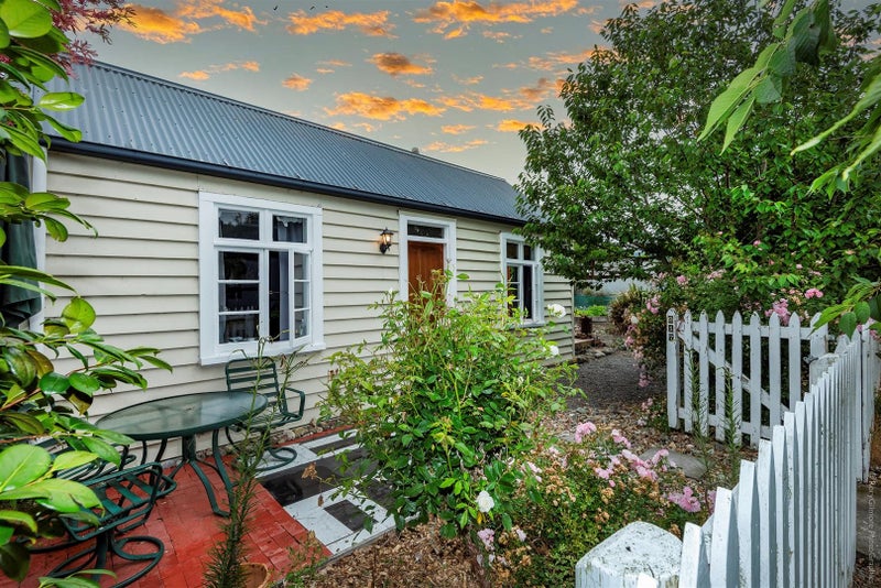 217 Whitecliffs Road, Coalgate - Carousel 1