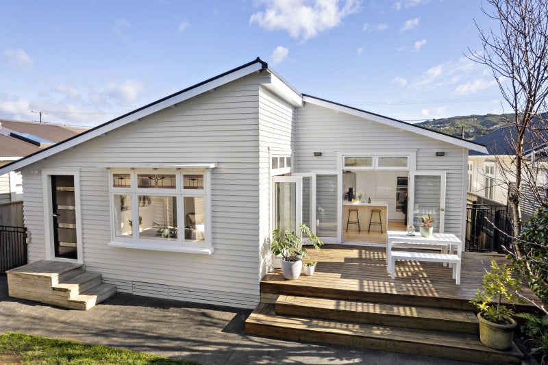 52 Ava Street, Petone, Lower Hutt - Carousel 1