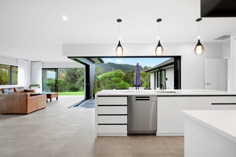 17 Riverside Way, Huntly - Carousel 1