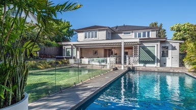 1 Cambridge Terrace, Devonport, Auckland - Carousel 1