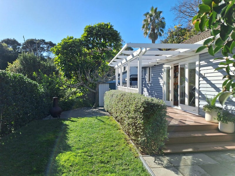 29A Rukutai Street, Orakei, Auckland - Carousel 1