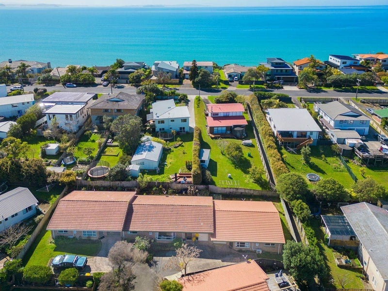 49 Donald Street, Stanmore Bay, Whangaparaoa - Carousel 1