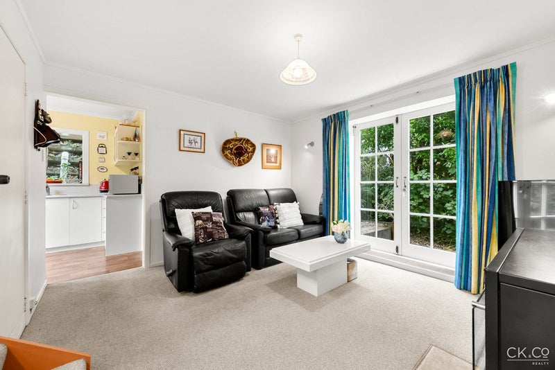 239A Whites Line East, Waiwhetū, Lower Hutt - Carousel 2