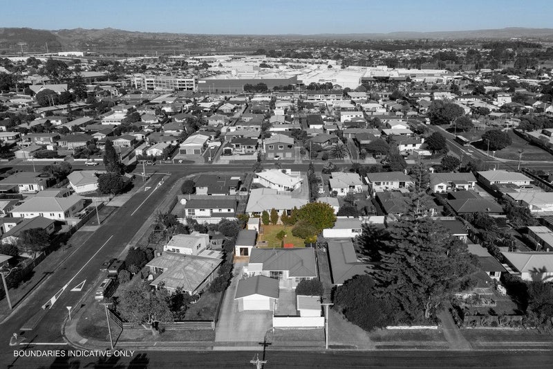 36A Crane Street, Mount Maunganui, Mount Maunganui - Carousel 2