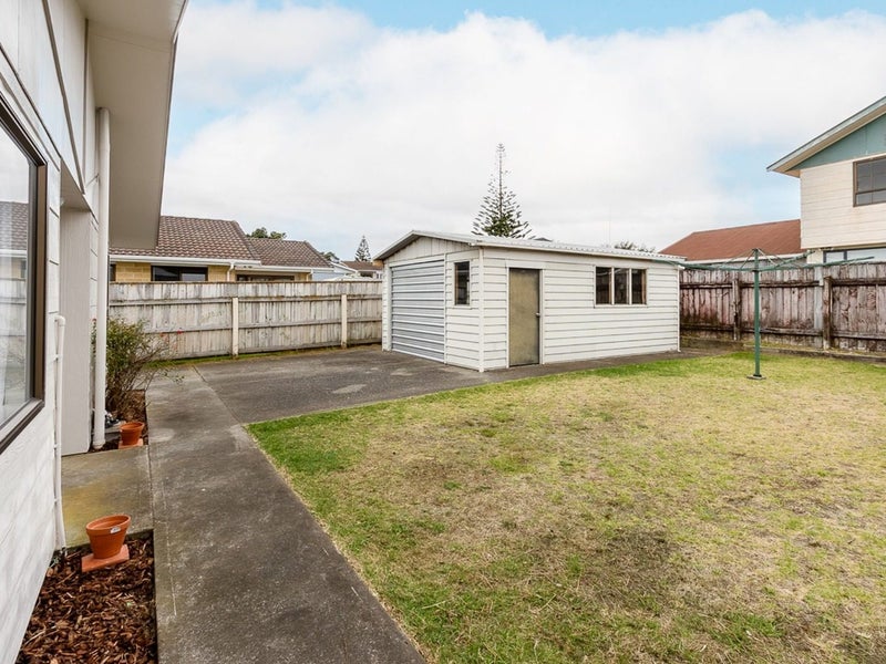 10A ARNOLD GR, Paraparaumu Beach, PARAPARAUMU  - Carousel 17