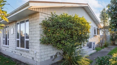 1/51 Oldwood Street, Bishopdale, Christchurch - Carousel 1