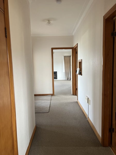 19 Brocas Avenue, Hillcrest, Hamilton - Carousel 4