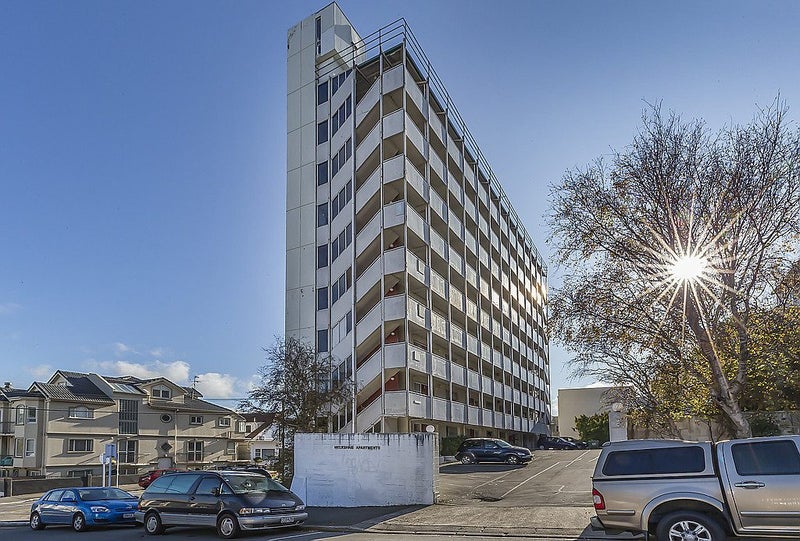 501/131 Brougham Street, Mount Victoria, Wellington - Carousel 16