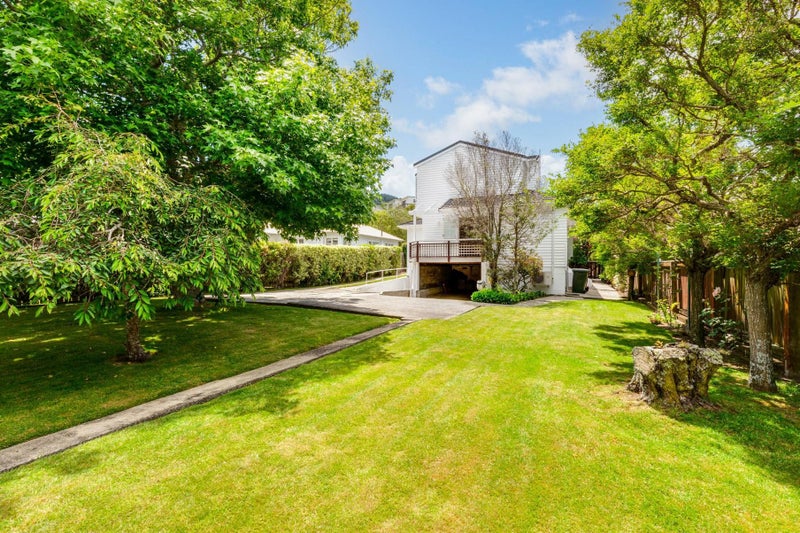 3 Romney Square, Tawa, Wellington - Carousel 2