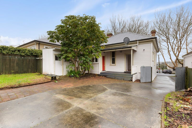 37 Hakanoa Street, Grey Lynn, Auckland - Carousel 2