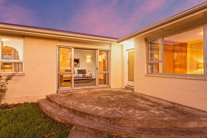 292 Main North Road, Redwood, Christchurch - Carousel 2