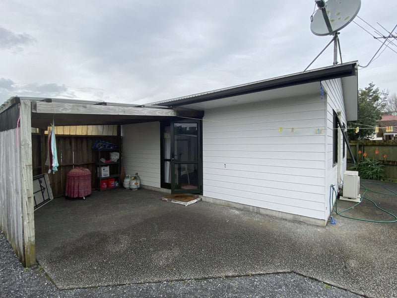 71A Wintere Road, Papatoetoe, Auckland - Carousel 3