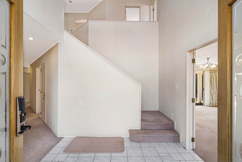 15 Driscoll Place, Farm Cove, Auckland - Carousel 2