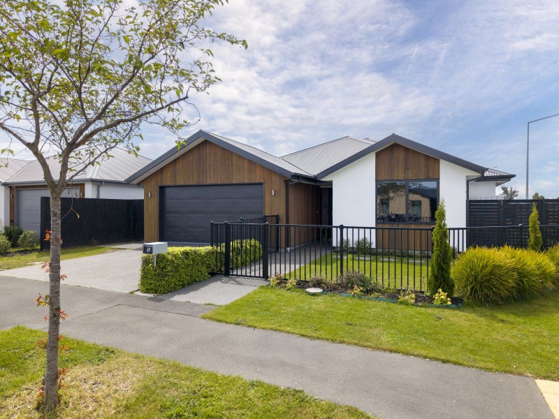 69 William Nicholls Drive, Belfast, Christchurch - Carousel 1