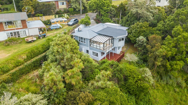9 Verran Road, Birkenhead, Auckland - Carousel 2
