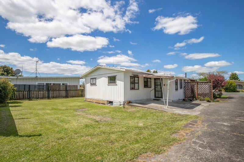 3 St Pauls Drive, Brookfield, Tauranga - Carousel 1