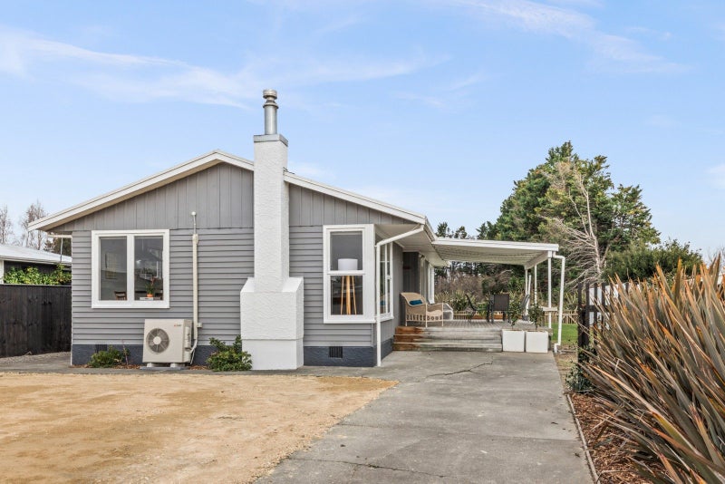 30 Upham Street, Havelock North, Havelock North - Carousel 1