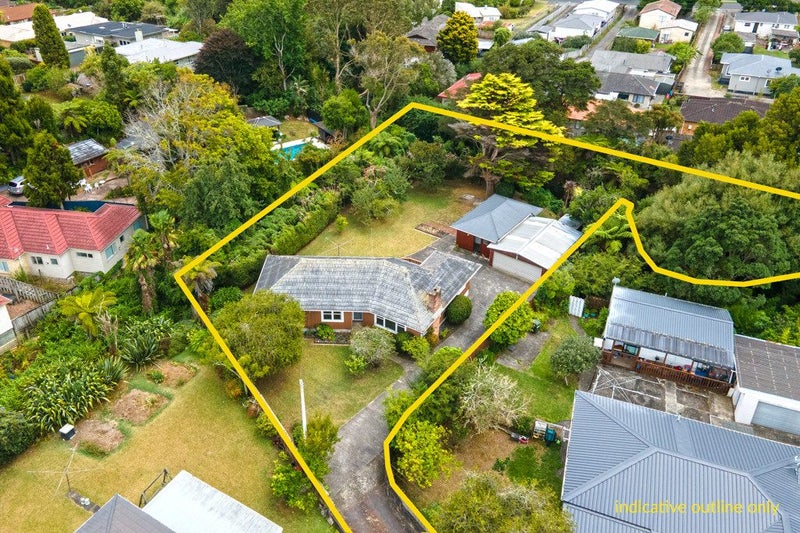 42 Maui Pomare Street, Blockhouse Bay, Auckland - Carousel 1