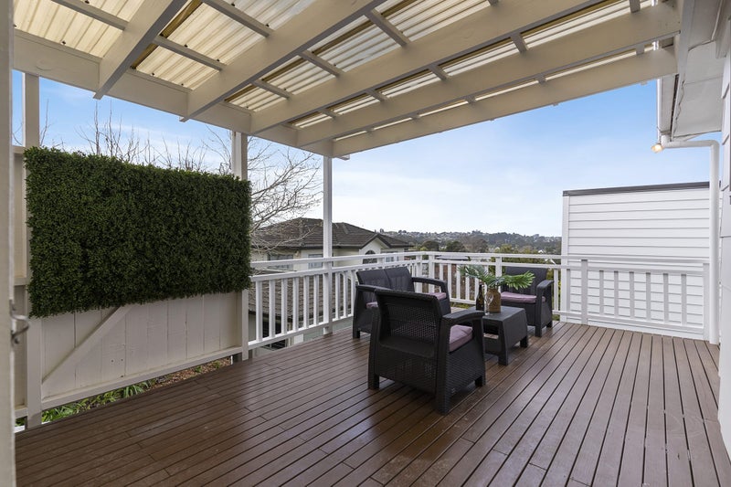 17 Winhall Rise, Remuera, Auckland - Carousel 1