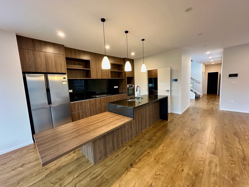 114B Clonbern Road, Remuera, Auckland - Carousel 1