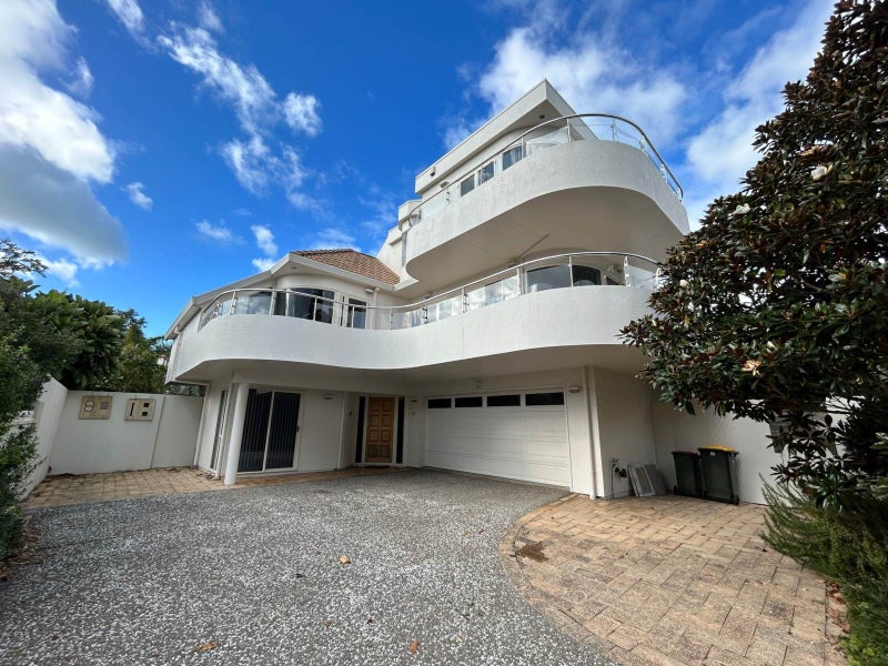 2/45 The Parade, Bucklands Beach, Auckland - Carousel 1