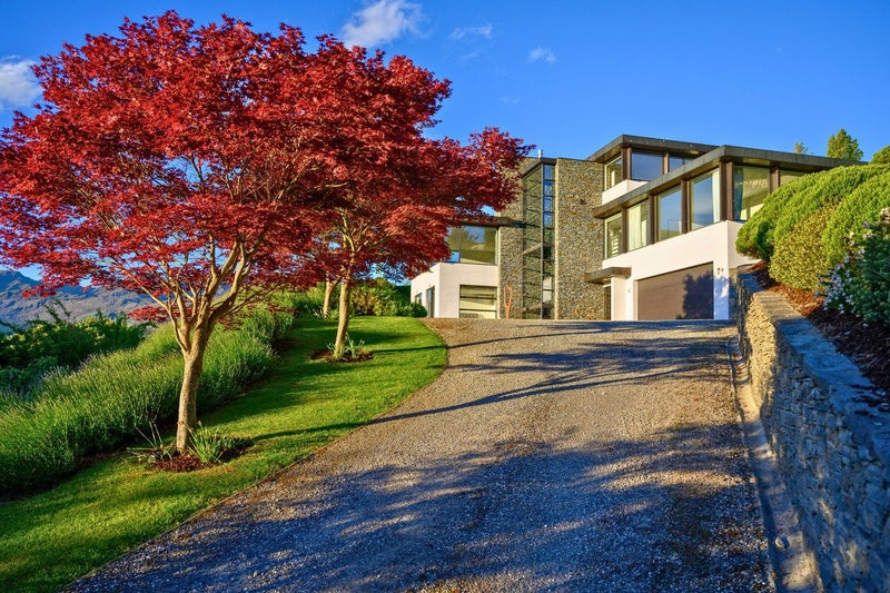 144D Arrowtown-Lake Hayes Road, Lake Hayes, Queenstown - Carousel 2