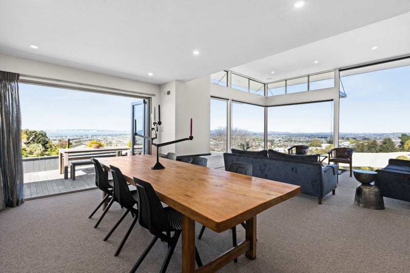 43 Guys Hill Road, Hospital Hill, Napier - Carousel 2