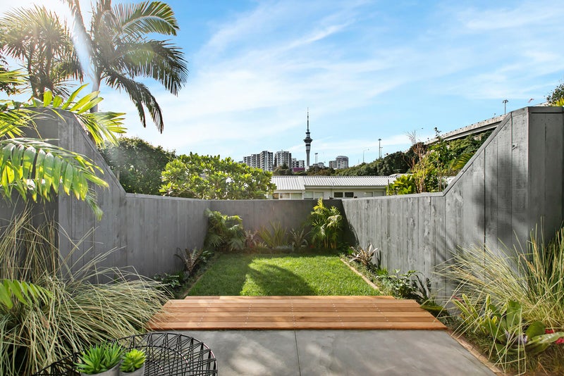 77 Howe Street, Freemans Bay, Auckland - Carousel 2