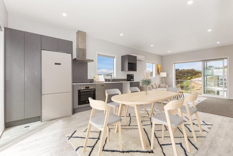 13 Kohu Way, Whitby, Porirua - Carousel 2