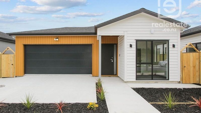 33 Bannockburn Road, Ōpaheke, Papakura - Carousel 1