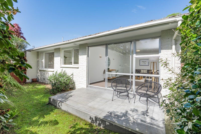 15 Duchess Avenue, Dunedin Central, Dunedin - Carousel 1