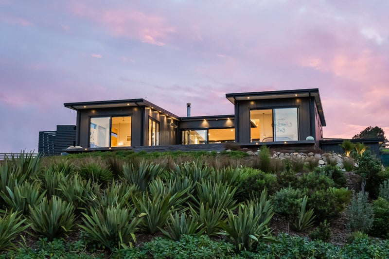 28 Jordan Street, Mangawhai Heads, Mangawhai - Carousel 2