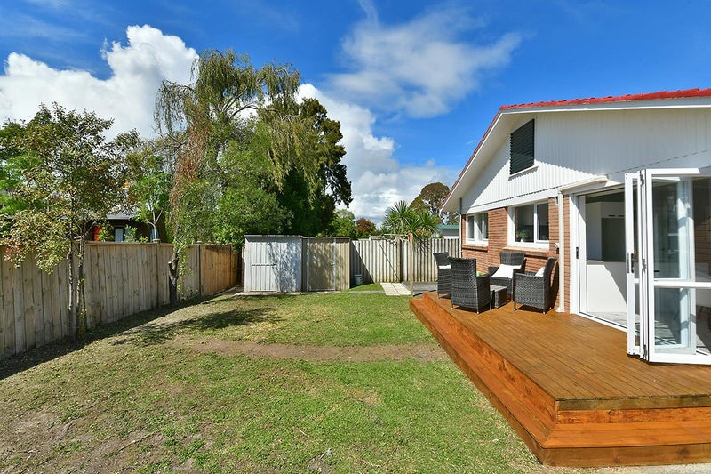 2/14 Keldale Place, Forrest Hill, Auckland - Carousel 2