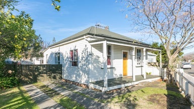 110 Munroe Street, Napier South, Napier - Carousel 1