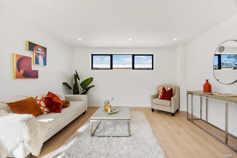 45 Waihou Crescent, Albany Heights, Auckland - Carousel 2