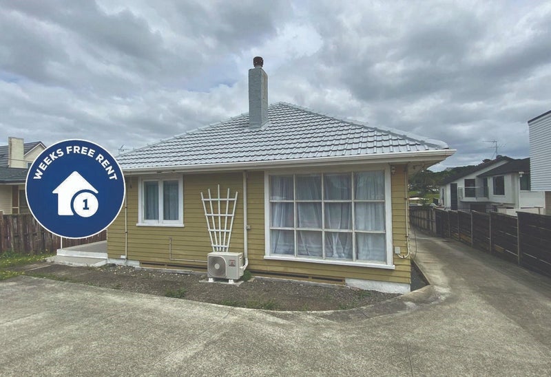 490 East Coast Road, Windsor Park, Auckland - Carousel 1