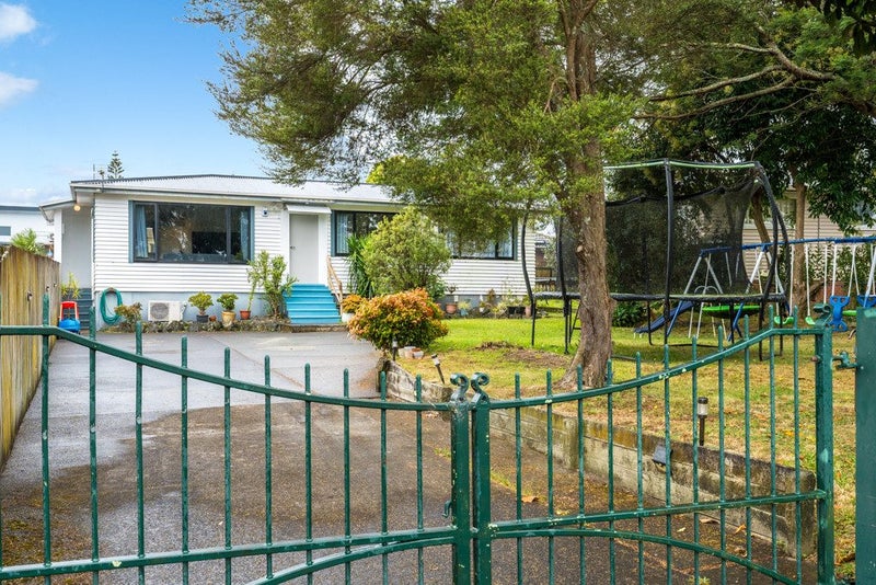 37 Pomaria Road, Henderson, Auckland - Carousel 2