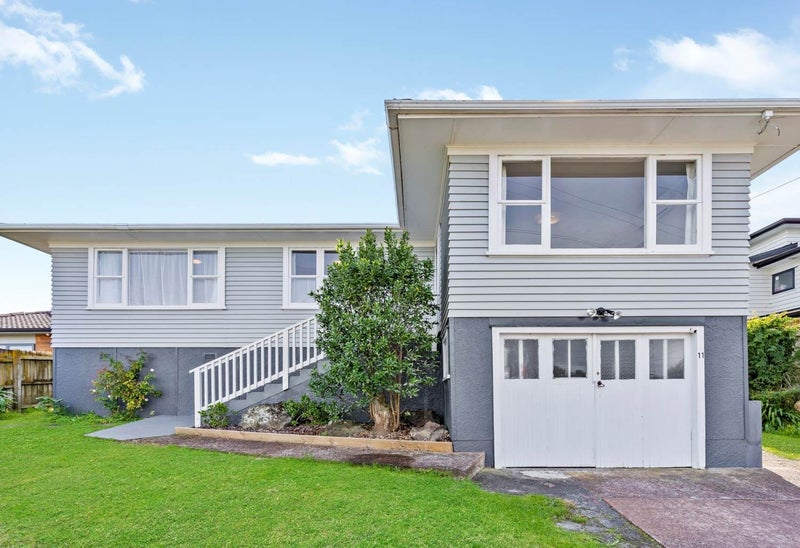 11 Parfitt Street, Mount Roskill, Auckland - Carousel 1