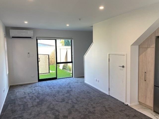 6/3 Milne Crescent, Taita, Lower Hutt - Carousel 2