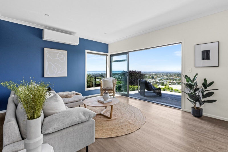 45 Guys Hill Road, Hospital Hill, Napier - Carousel 1