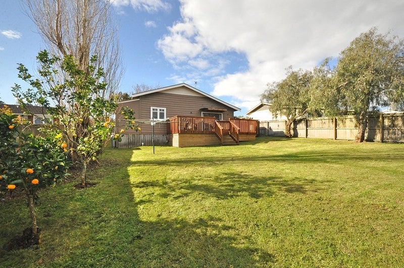 47 View Road, Henderson, Auckland - Carousel 20
