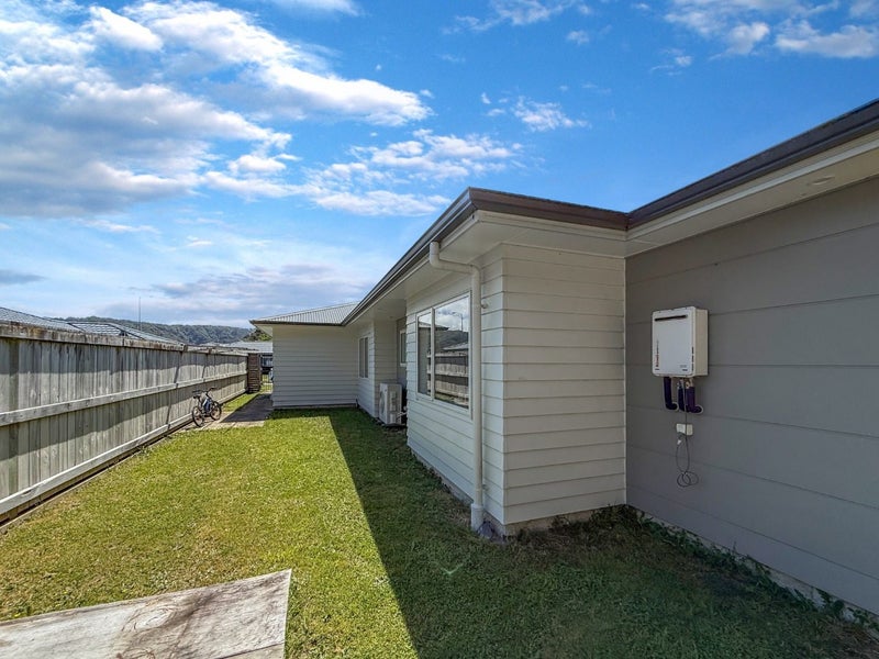 33 Brian Morgan Terrace, Wainuiomata, Lower Hutt - Carousel 12