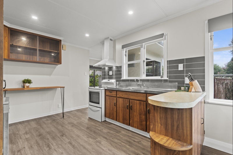 11 Moray Place, Highbury, Palmerston North - Carousel 2