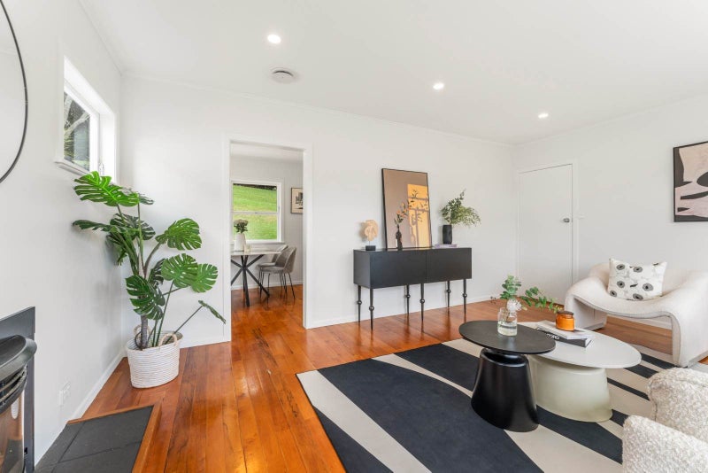 19 Halberg Street, Glenfield, Auckland - Carousel 2