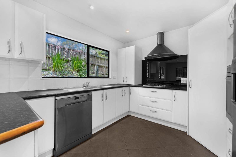 80A The Avenue, Lynfield, Auckland - Carousel 2