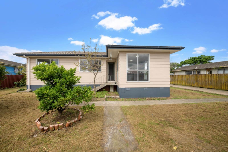 55 Dawson Road, Otara, Auckland - Carousel 1