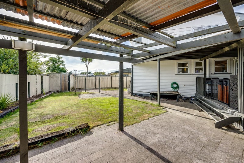 19 Lichfield Crescent, Tamatea, Napier - Carousel 17