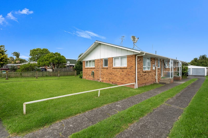 302 Rosebank Road, Avondale, Auckland - Carousel 1