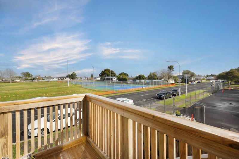 1 Malwa Lane, Manurewa, Auckland - Carousel 13