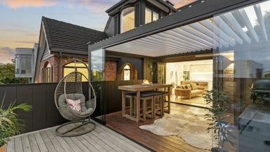 92A Kurahaupo Street, Orakei, Auckland - Carousel 1